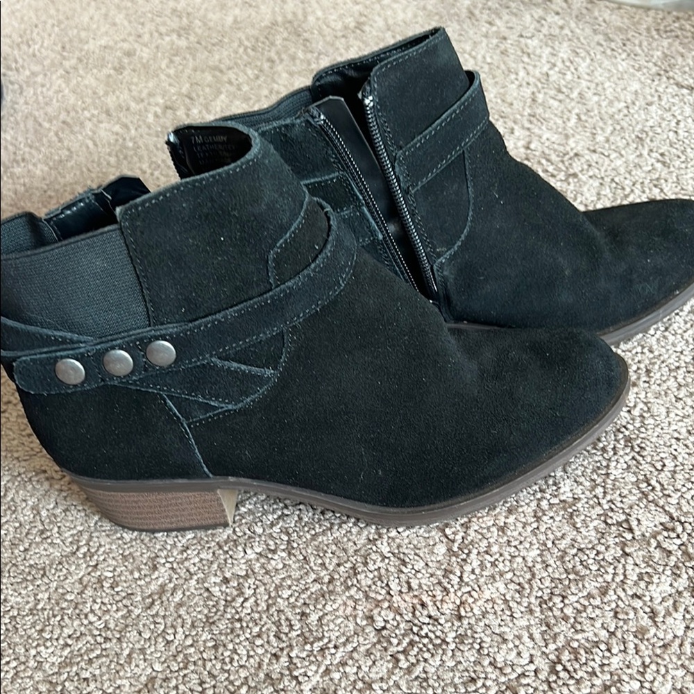 Kensie Dark Suede Ankle Booties